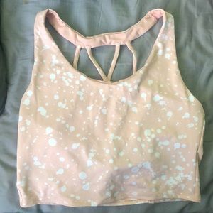 VS pink sports bra